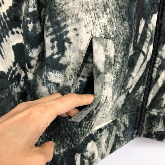 Onque Casuals Black & White Abstract Print Zip Up Sweater size XL - Picture 8 of 16